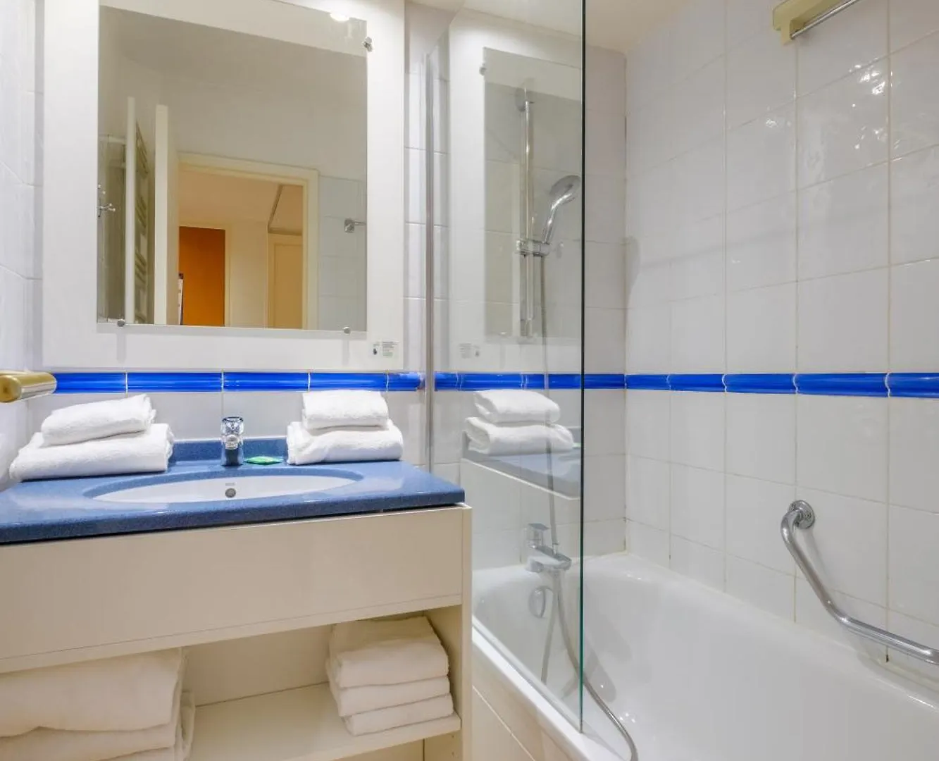 מנטון Residence Pierre & Vacances Les Rivages Du Parc 3*,  צרפת